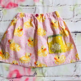 Elasticated Skirt (3-4 Years) in Cotton fabric with yellow duck design, with a pink button & small pocket (vintage flowers)